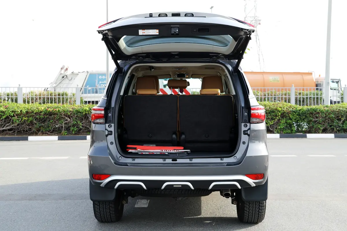 Toyota Fortuner VXR